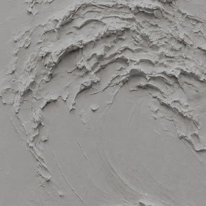 Creme No. 5 Graphite — close-up of the grey textured wave surface